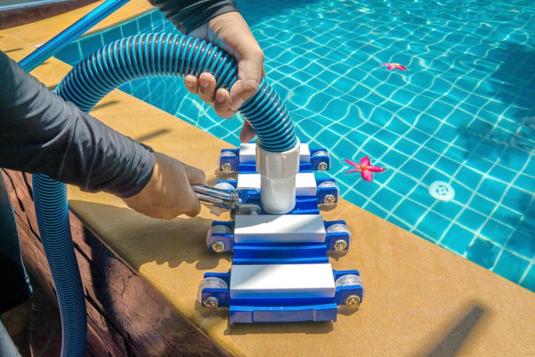 Accessoires indispensables pour la piscine